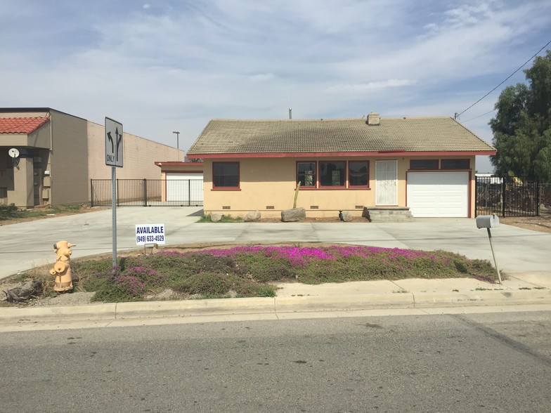 1647 3rd St, Norco, CA for sale - Primary Photo - Image 1 of 1