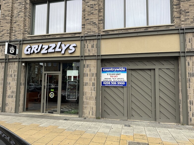 239-249 Commercial Rd, London to rent - Building Photo - Image 1 of 8