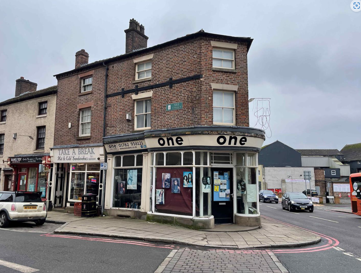 1-1A Waterloo Rd, Stoke On Trent for rent Building Photo- Image 1 of 4