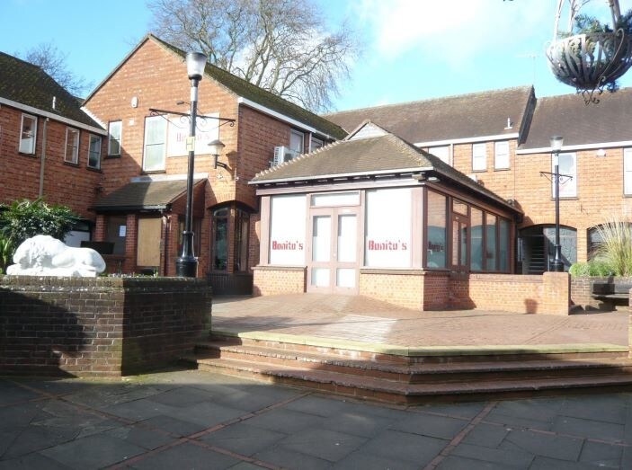 6-7 White Lion Walk, Banbury for sale Primary Photo- Image 1 of 1