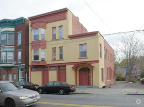 820 River St, Troy, NY for sale Primary Photo- Image 1 of 1