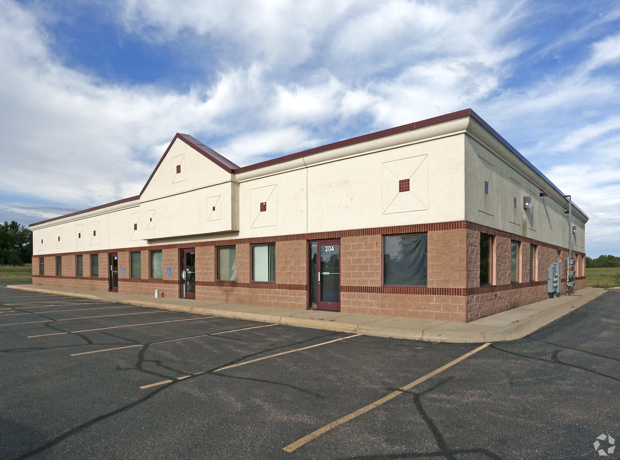 708 E Elm St E, Saint Joseph, MN to rent Building Photo- Image 1 of 5