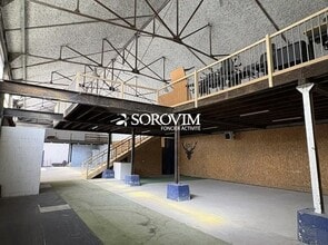 Office in Lyon to rent Interior Photo- Image 2 of 9