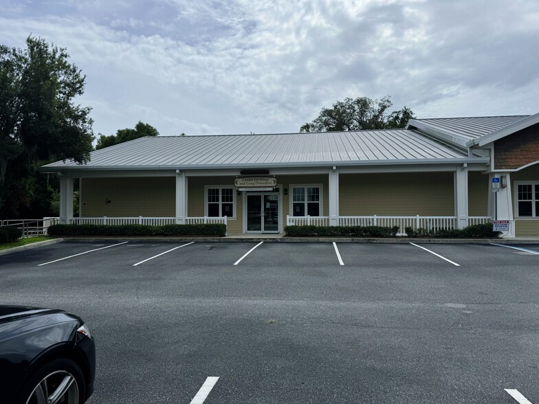 723-753 CR 466, Lady Lake, FL for rent - Building Photo - Image 1 of 13