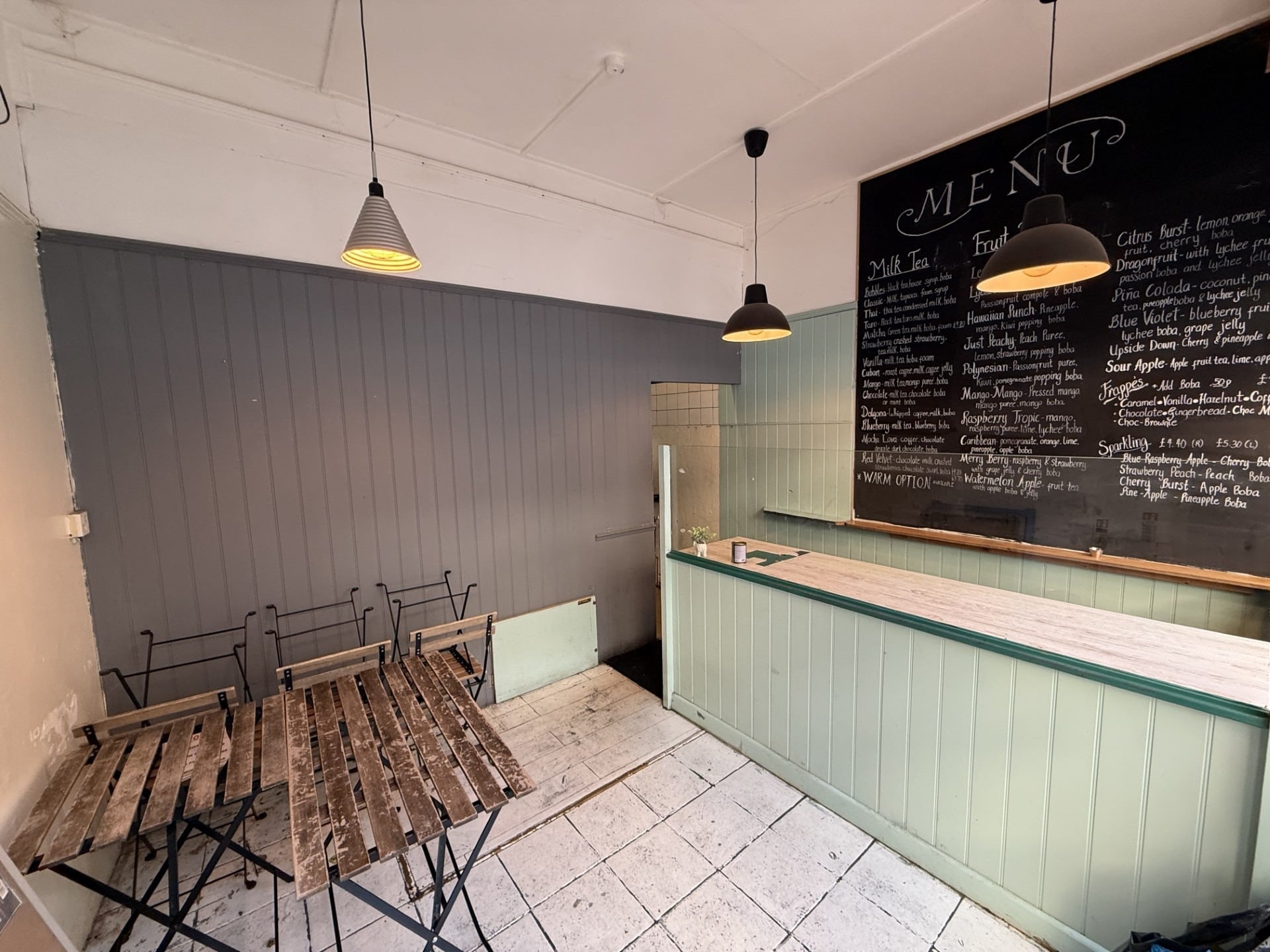 2-5 Gammon Walk, Barnstaple to rent Interior Photo- Image 1 of 4