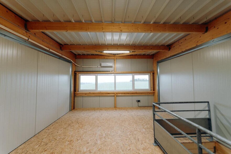 58 Rue Des Bergères, Arpajon to rent - Building Photo - Image 3 of 21