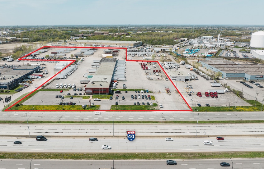 12321-12329 Boul Métropolitain E E, Montréal, QC to rent Building Photo- Image 1 of 8