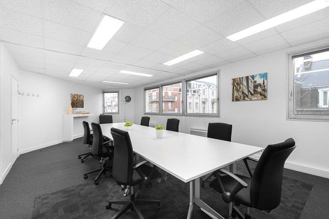 72 Rue De Lessard, Rouen to rent - Interior Photo - Image 2 of 27