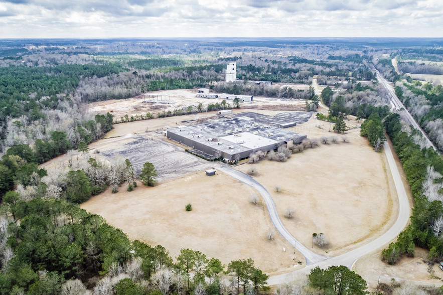 100 Industrial Parkway Rd, Lumberton, MS for rent - Building Photo - Image 3 of 47