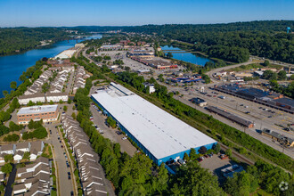 100 Chapel Harbor Dr, Pittsburgh, PA - aerial  map view