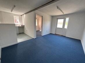 96 Westborough Rd, Maidenhead to rent Interior Photo- Image 2 of 2