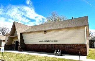 More details for 206 N 2nd St, Tonkawa, OK - Specialist for Sale