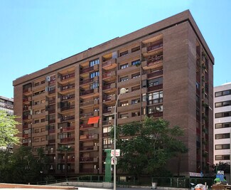 More details for Calle de la Infanta Mercedes, 92, Madrid - Office / Retail to Rent
