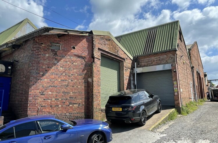 2 Station St, Bromsgrove for sale Primary Photo- Image 1 of 1