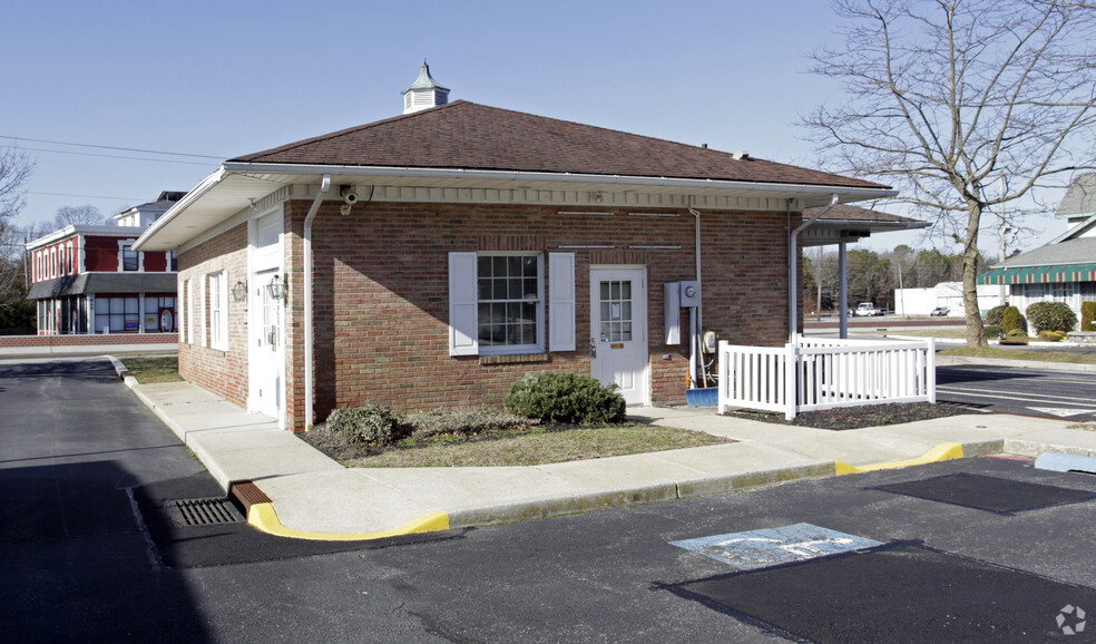 300 E White Horse Pike, Galloway, NJ for sale - Primary Photo - Image 1 of 1