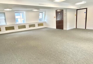 12 Austin Friars, London to rent Interior Photo- Image 2 of 3