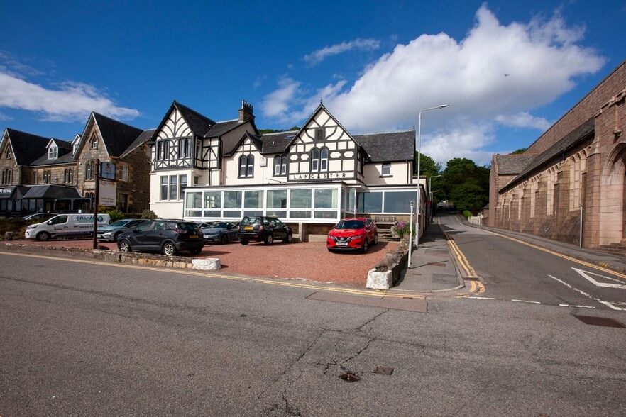 Esplanade, Oban for sale - Building Photo - Image 3 of 27