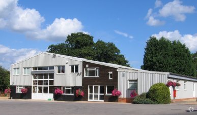 Sands Rd, Farnham for sale - Primary Photo - Image 1 of 1