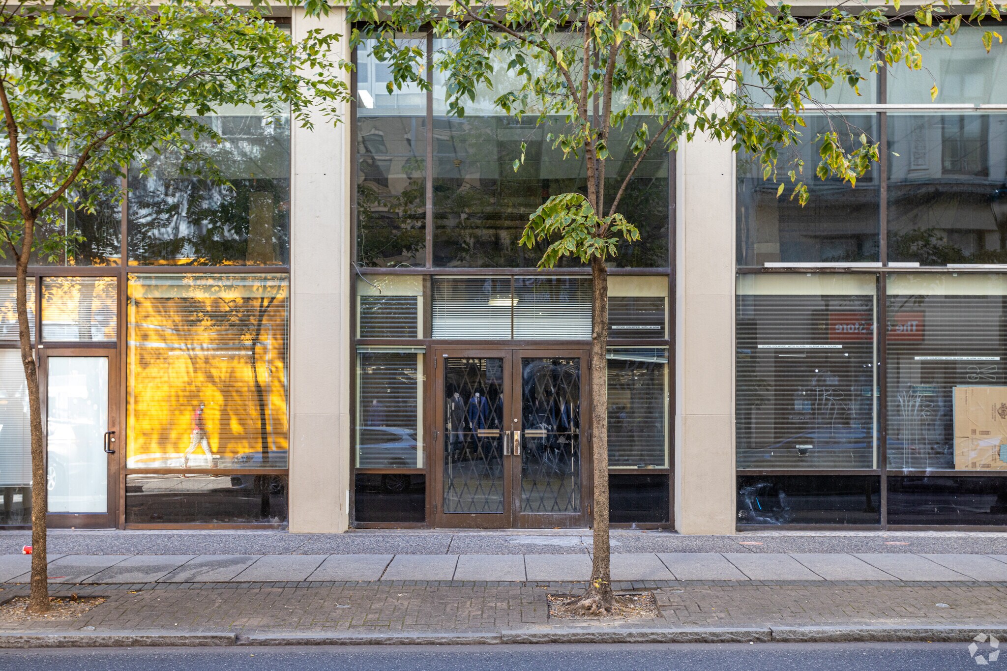 1218 Chestnut St, Philadelphia, PA to rent Building Photo- Image 1 of 7