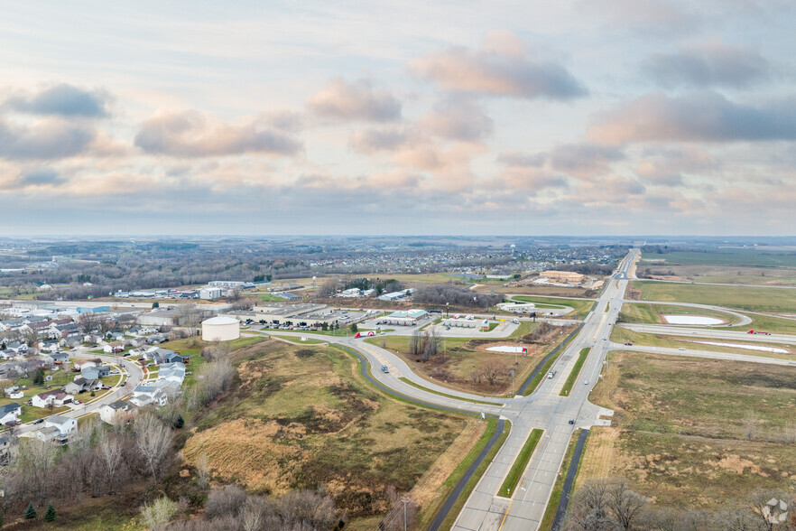 SE Corner of 65th St, Rochester, MN for sale - Building Photo - Image 1 of 8