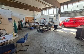 87 Beddington Ln, Croydon to rent Building Photo- Image 2 of 4