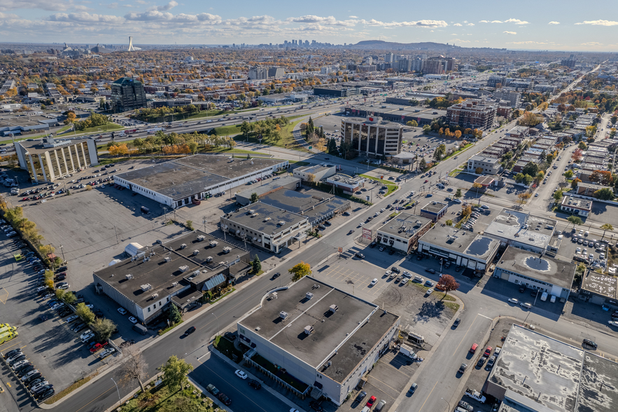 6530 Rue Jarry E, Montréal, QC for rent - Aerial - Image 2 of 7