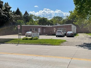 2665 Oregon St, Oshkosh, WI for sale Primary Photo- Image 1 of 1