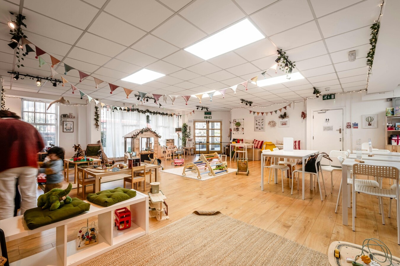 414-422 Hackney Rd, London, LND E2 7SY - Unit Unit 3 -  - Interior Photo - Image 1 of 9