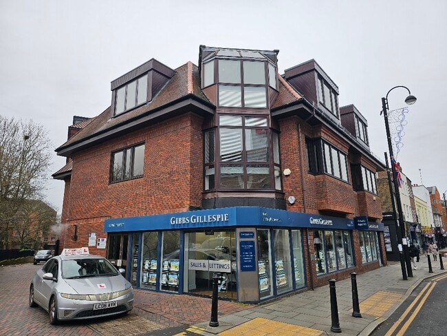 More details for 268-270 High St, Uxbridge - Office to Rent