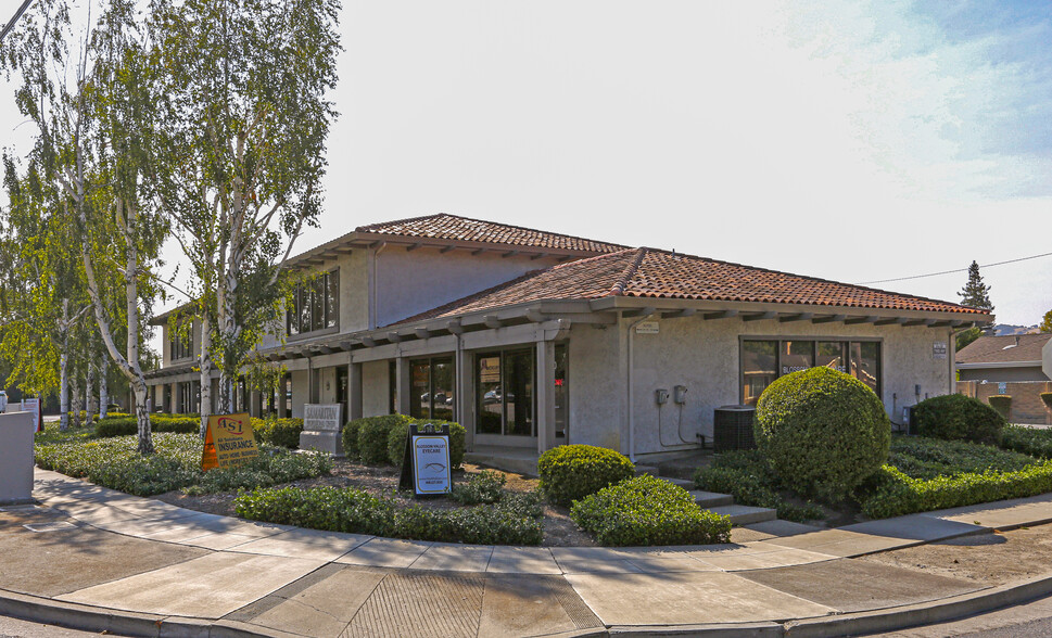 570-590 Blossom Hill Rd, San Jose, CA for sale - Building Photo - Image 1 of 1