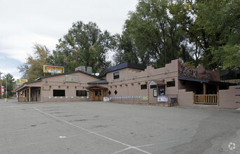 160 E Main St, Lyons, CO for sale Primary Photo- Image 1 of 1