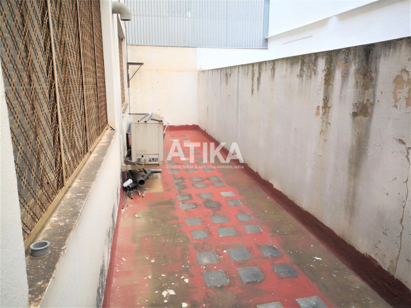 Retail in Ontinyent, Valencia to rent Primary Photo- Image 1 of 14