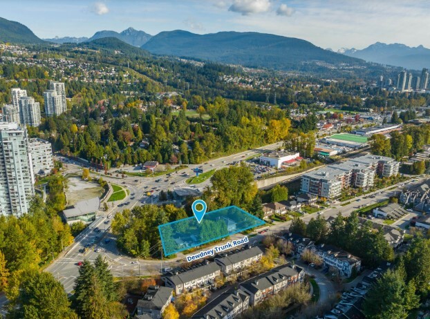 3316-3330 Dewdney Trunk Rd, Port Moody, BC for sale - Aerial - Image 1 of 1