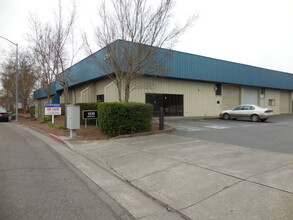 1319 Central Ave, Santa Rosa, CA for rent Building Photo- Image 1 of 3