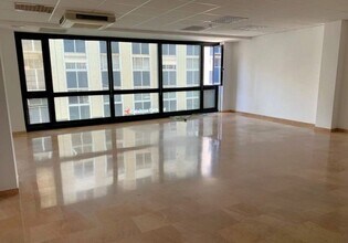 Retail in Tarragona, Tarragona to rent Interior Photo- Image 1 of 13