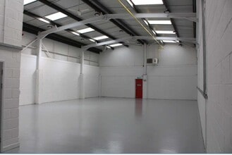 Goddard Rd, Ipswich to rent Interior Photo- Image 2 of 3