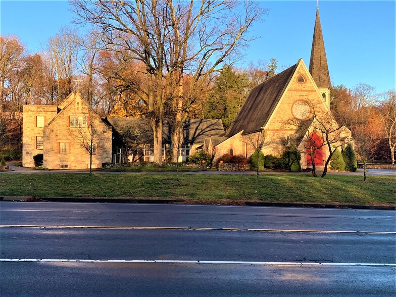 254 Danbury Rd, Wilton, CT for sale - Primary Photo - Image 1 of 1