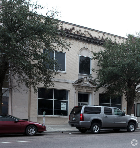 325 W Forsyth St, Jacksonville, FL for sale - Primary Photo - Image 1 of 1