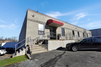 4442 Arthur Kill Rd, Staten Island, NY for rent Building Photo- Image 1 of 4