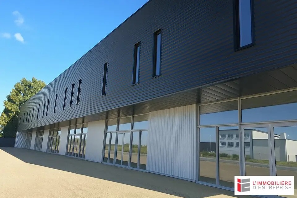Location Commerce 340 m² - Photo 1