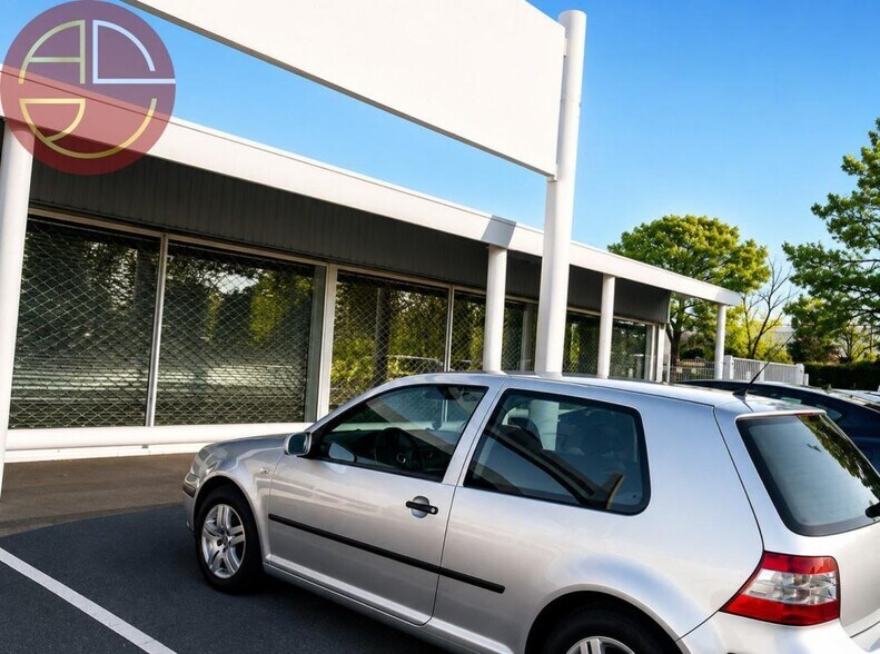 Retail in Muret to rent - Building Photo - Image 3 of 5