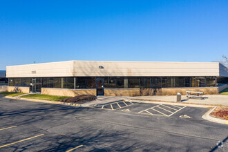 1325 Tri-State Pky, Gurnee, IL for rent Building Photo- Image 1 of 16