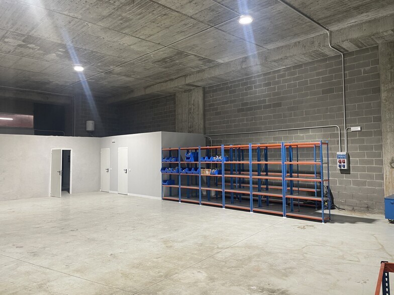 Retail in Terrassa, Barcelona for sale - Interior Photo - Image 1 of 1