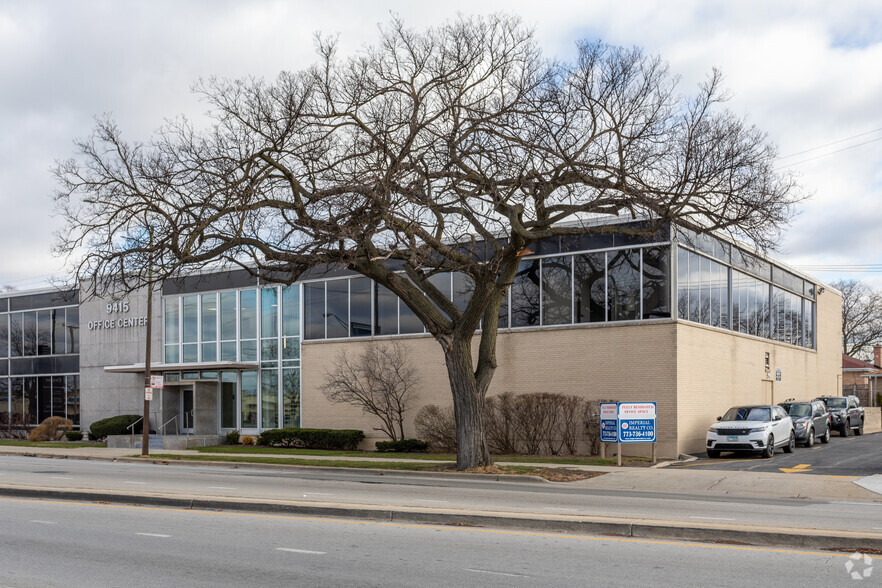 9415 S Western Ave, Chicago, IL for rent - Building Photo - Image 1 of 10