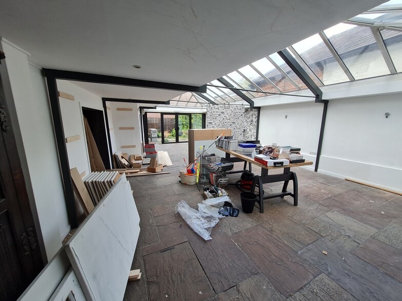 Knockhundred Row, Midhurst to rent - Interior Photo - Image 3 of 4