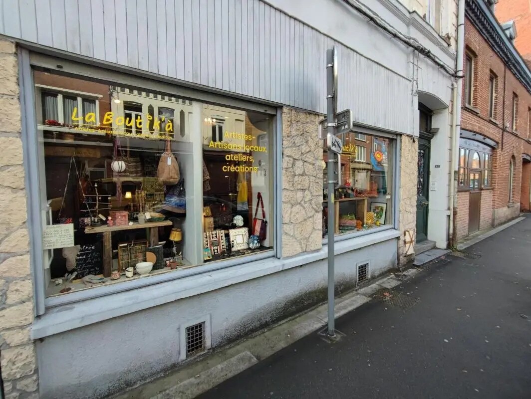 Retail in Lille for sale Building Photo- Image 1 of 8