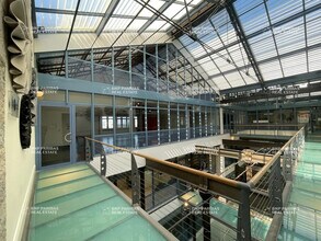 Office in Marseille to rent Interior Photo- Image 1 of 3