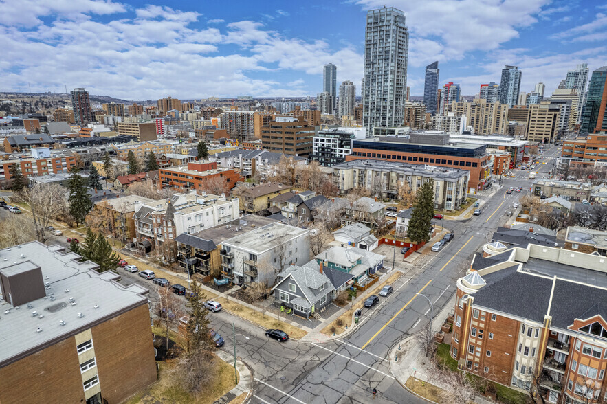 917 19th Ave SW, Calgary, AB for sale - Building Photo - Image 1 of 1