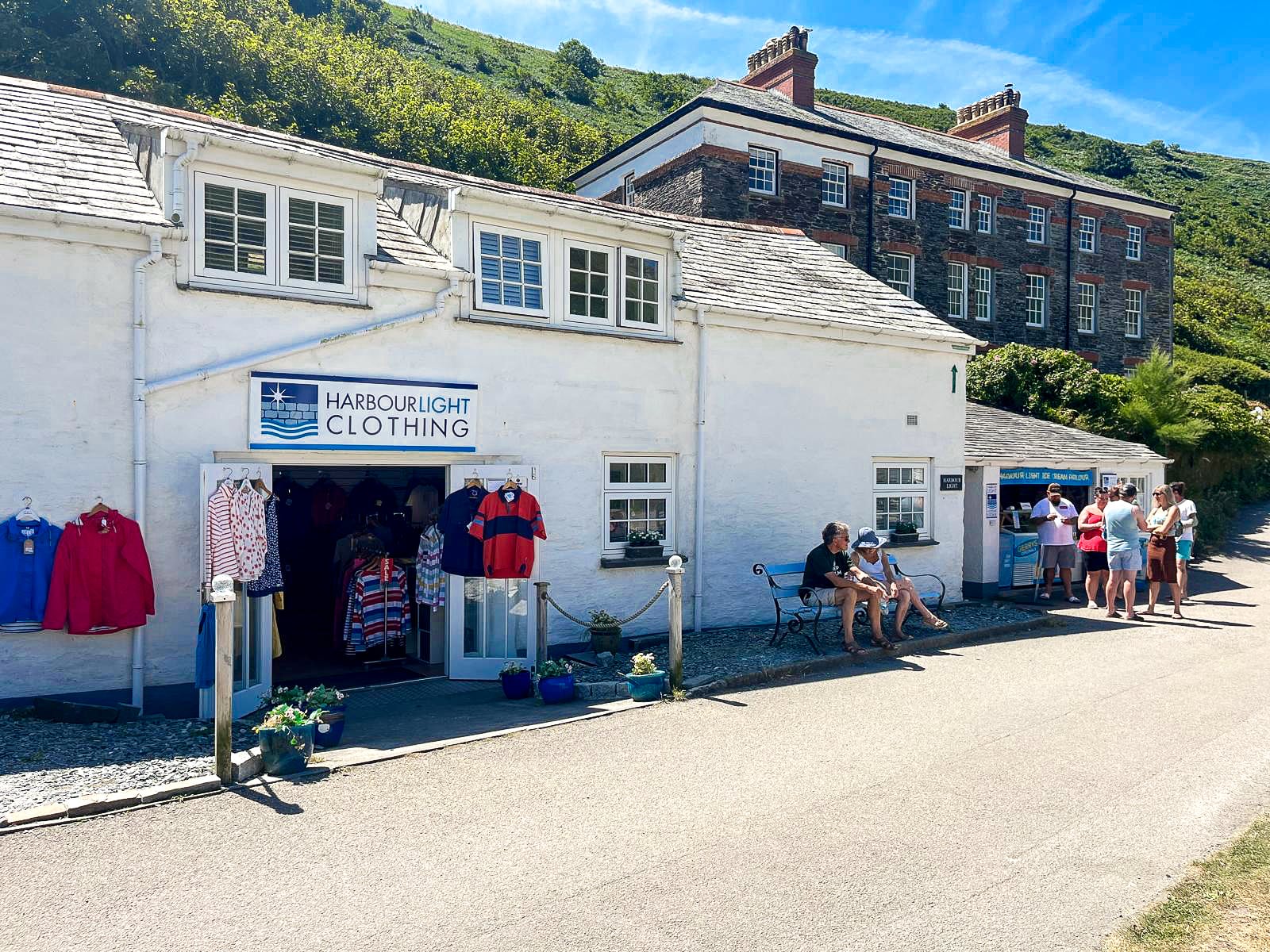 The Harbour, Boscastle to rent Building Photo- Image 1 of 5