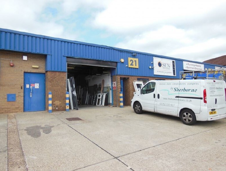 Wilton Rd, Camberley for sale - Building Photo - Image 1 of 1